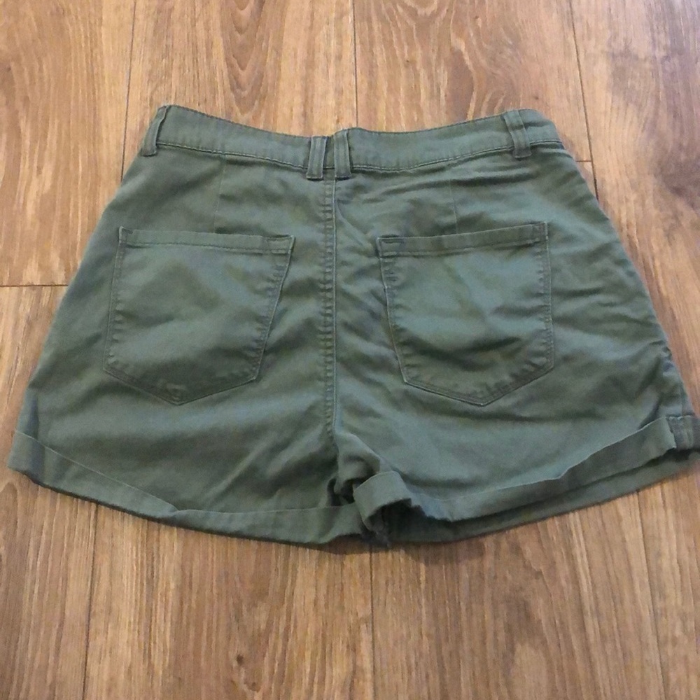 High Waisted Shorts - Picture 2 of 3